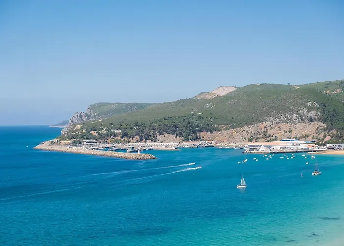 Rent4Rest - Sesimbra Ocean View Studio