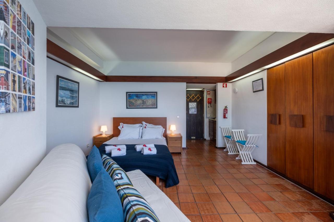 Rent4rest - Ocean View Apartment Sesimbra